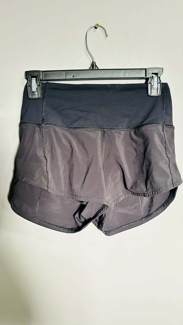 Lululemon Speed Up Short Size 2 Black Athletic. Pc131